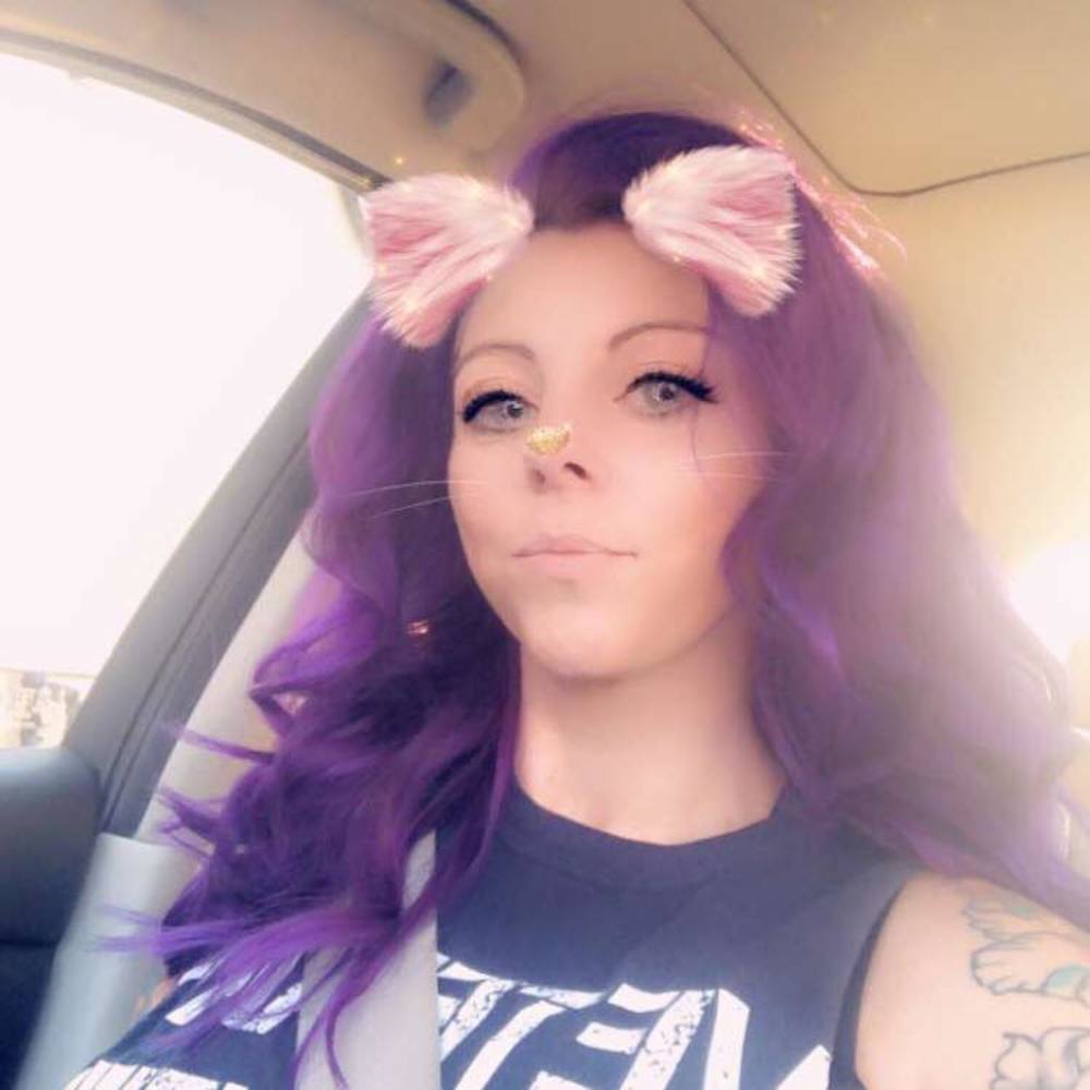 Meet your Posher, Regina